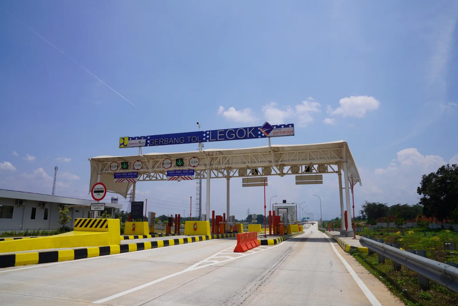 5 Menit ke Gerbang Tol Utama Jakarta–Tangerang